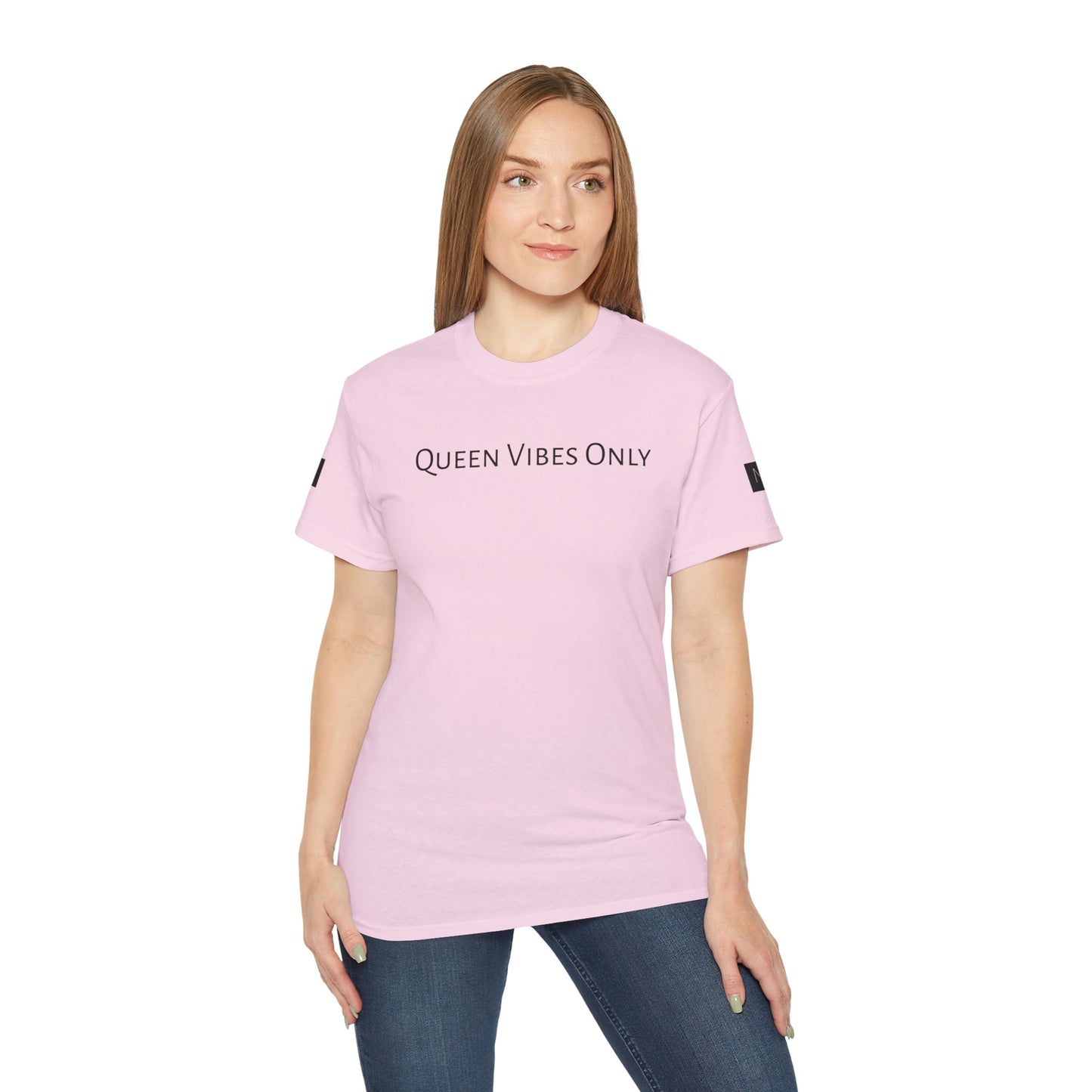 T-shirt Queen Vibes Only